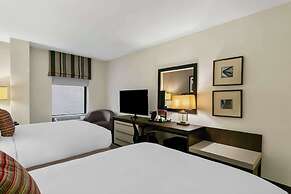Sonesta Hotel Baltimore Inner Harbor