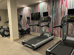 Sonesta Hotel Baltimore Inner Harbor