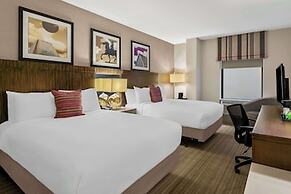 Sonesta Hotel Baltimore Inner Harbor