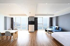 Kolon Seacloud Hotel