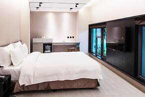 All-Ur Boutique Motel - Xin-Jhung Branch