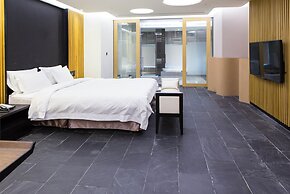 All-Ur Boutique Motel - Xin-Jhung Branch