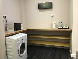 D'Anggerek Serviced Apartment