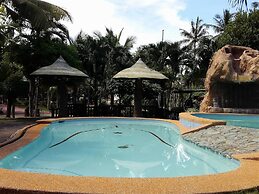 Coco Grove Nature Resort and Spa