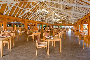 Kudafushi Resort and Spa