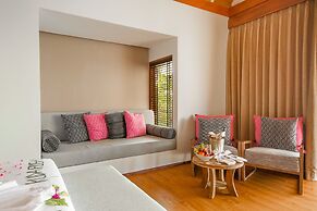 Kudafushi Resort and Spa