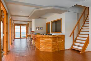 Kudafushi Resort and Spa