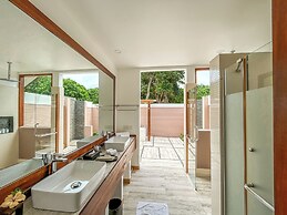 Kudafushi Resort and Spa