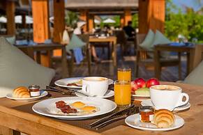 Kudafushi Resort and Spa