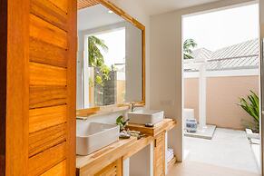 Kudafushi Resort and Spa