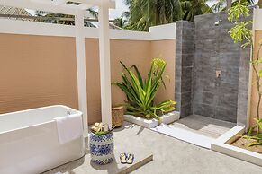 Kudafushi Resort and Spa