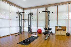 Kudafushi Resort and Spa