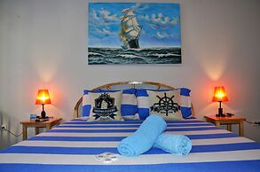 Captain's Lodge and Bar