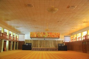 Paradise Suites Hotel