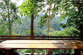 Mok Far Mont Ngo Resort