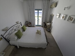 Amaryllis Beach Hotel