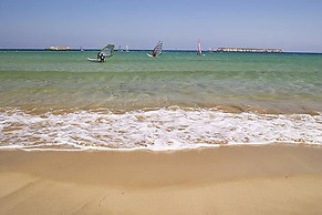 Amaryllis Beach Hotel