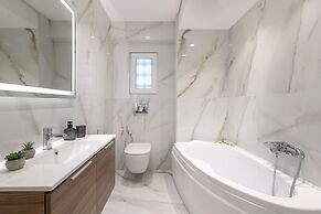 Harmony Elegant Central Apartment