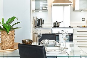 Vizion by ShortstayMK