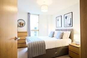 Vizion by ShortstayMK