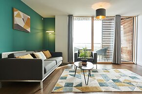 Vizion by ShortstayMK