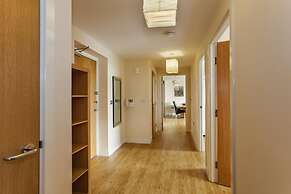 Vizion by ShortstayMK