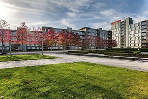 Vizion by ShortstayMK