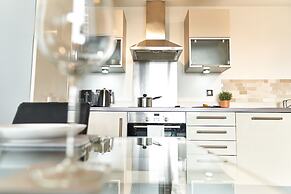 Vizion by ShortstayMK