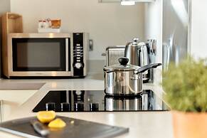 Vizion by ShortstayMK