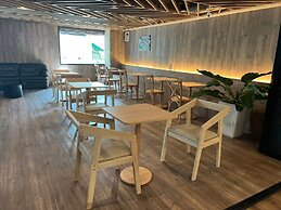 Wsotel Hotel and Serviced Apartment