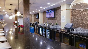 Holiday Inn Fort Myers - Downtown Area by IHG