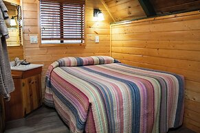 Arizona Mountain Inn and Cabins