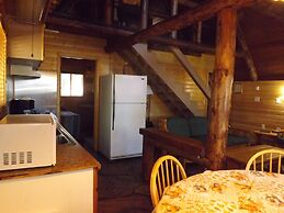 Arizona Mountain Inn and Cabins