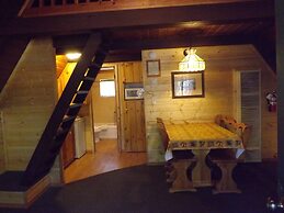 Arizona Mountain Inn and Cabins