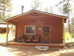 Arizona Mountain Inn and Cabins