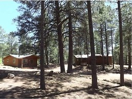 Arizona Mountain Inn and Cabins