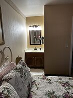 Arizona Mountain Inn and Cabins