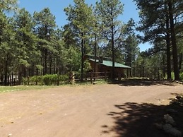 Arizona Mountain Inn and Cabins