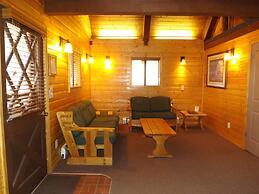 Arizona Mountain Inn and Cabins