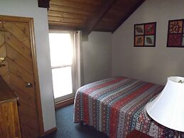Arizona Mountain Inn and Cabins