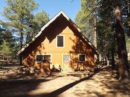 Arizona Mountain Inn and Cabins