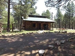 Arizona Mountain Inn and Cabins