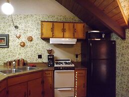 Arizona Mountain Inn and Cabins