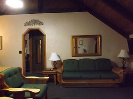 Arizona Mountain Inn and Cabins