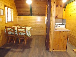 Arizona Mountain Inn and Cabins