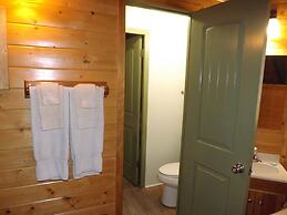Arizona Mountain Inn and Cabins