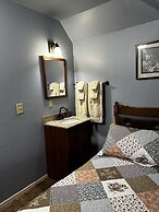 Arizona Mountain Inn and Cabins
