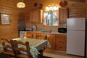 Arizona Mountain Inn and Cabins
