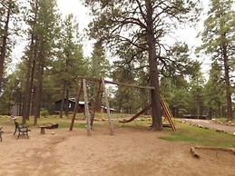 Arizona Mountain Inn and Cabins