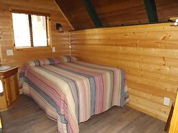 Arizona Mountain Inn and Cabins